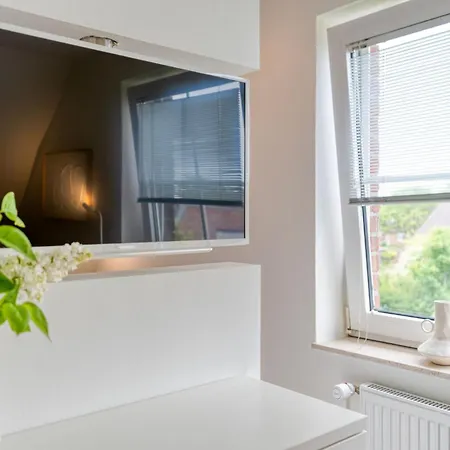Luettje Ginsterhuus - Inselfeuer Appartement Norderney